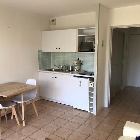 דירות פורנישי Studio L'Air Marin Avec Terrasse Et Jardinet A 2 Pas De La Plage מראה חיצוני תמונה